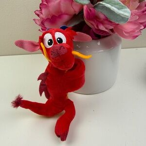 NEW Cutie Cuff Mushu Series 5